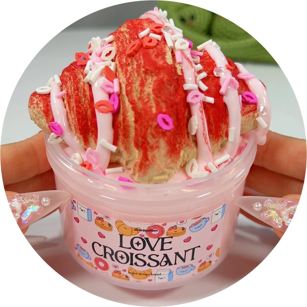 Love Croissant