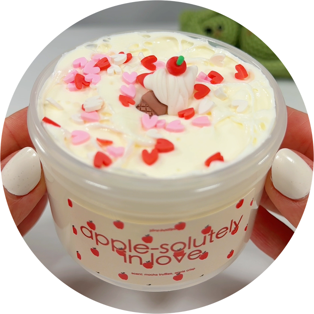 Apple-solutely in Love