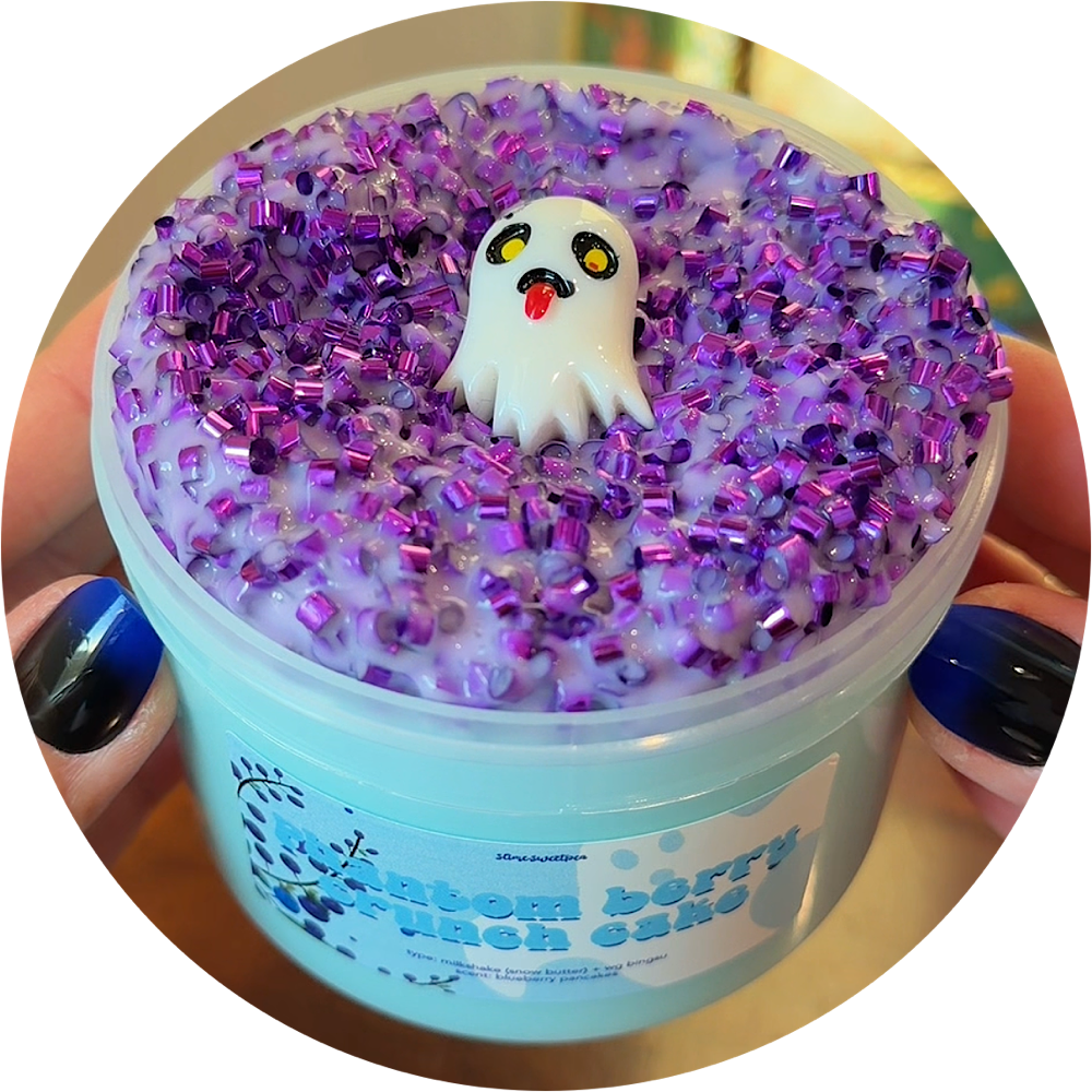 Phantom Berry Crunch Cake